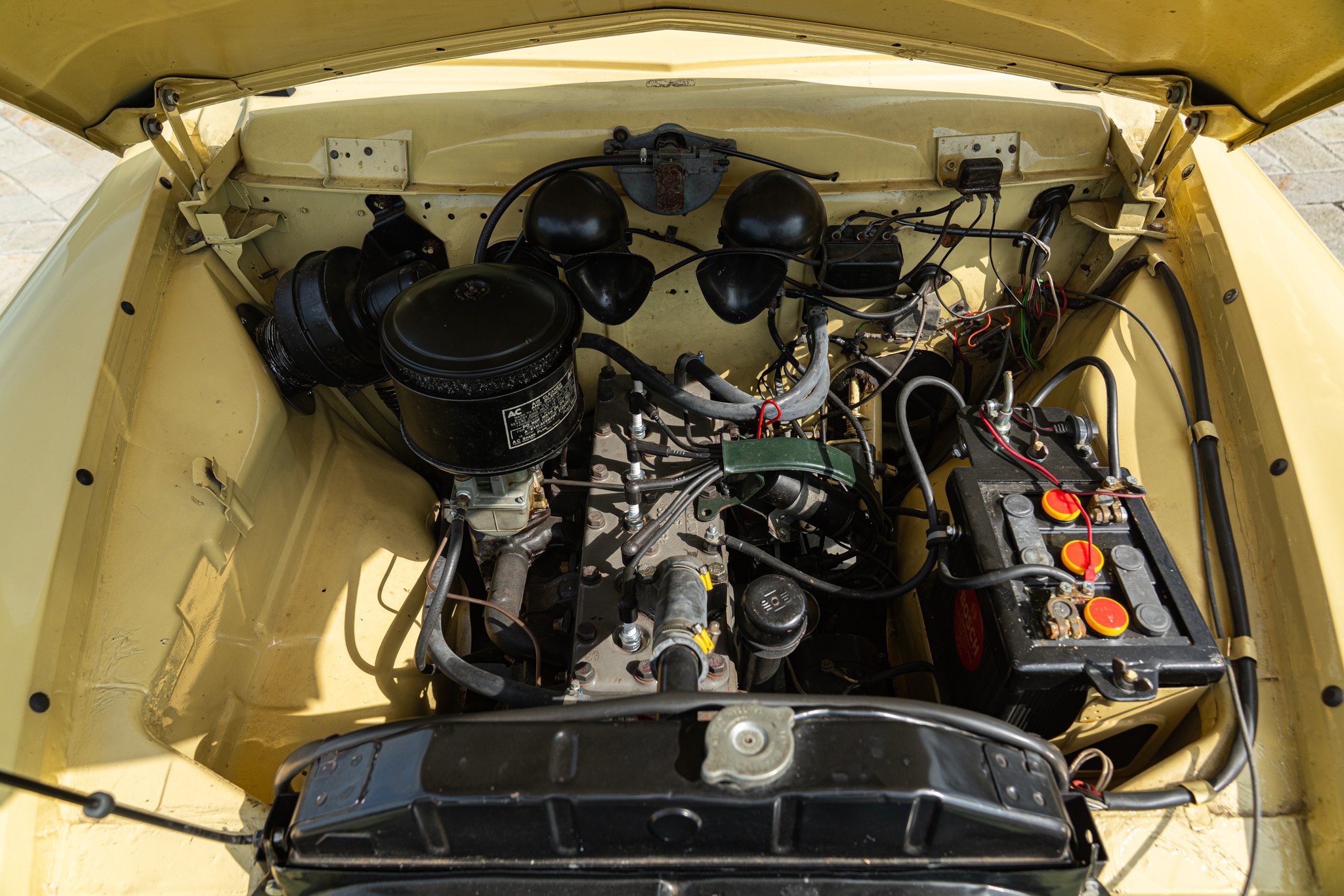 Studebaker CHAMPION REGAL DELUXE CABRIOLET 