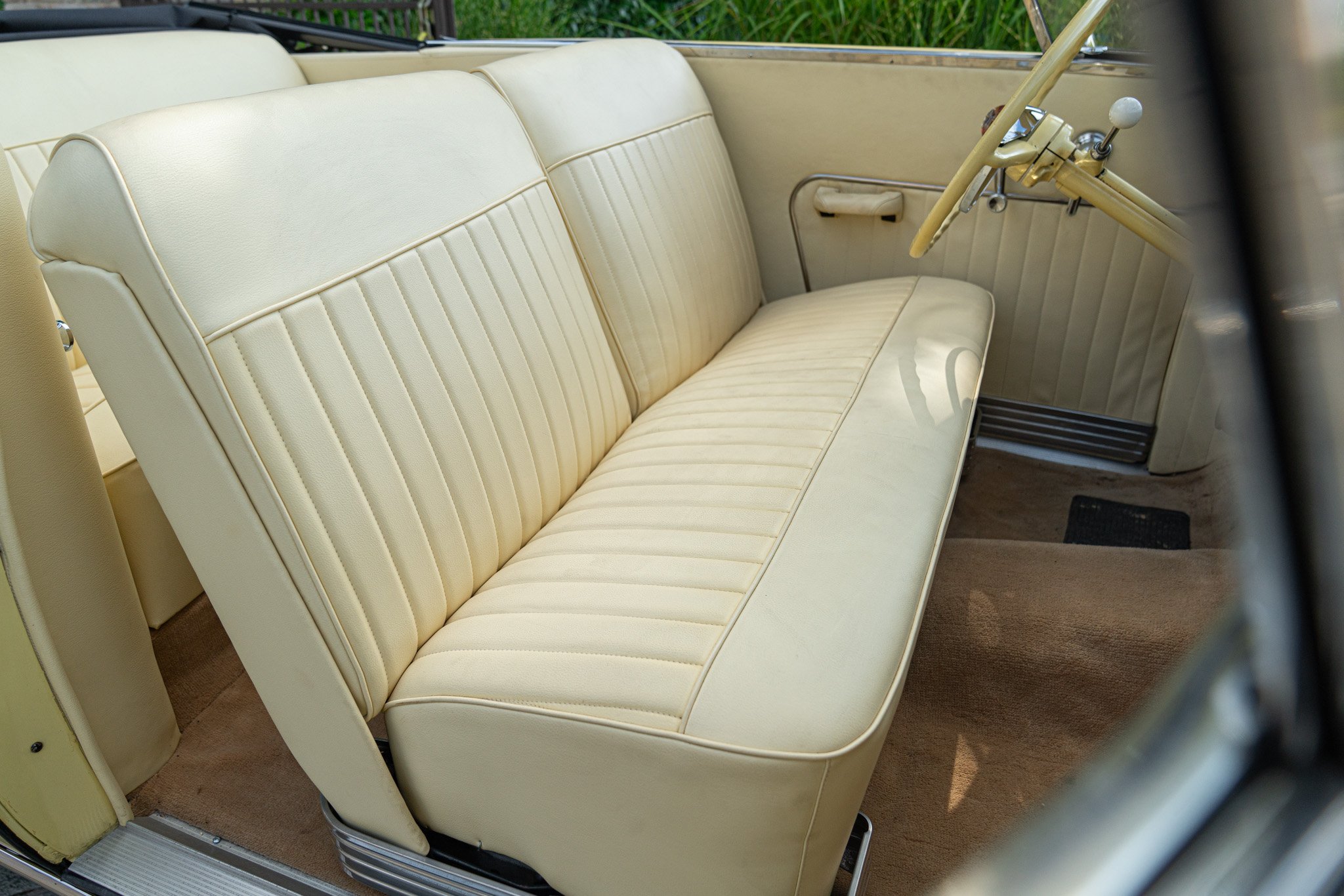 Studebaker CHAMPION REGAL DELUXE CABRIOLET 