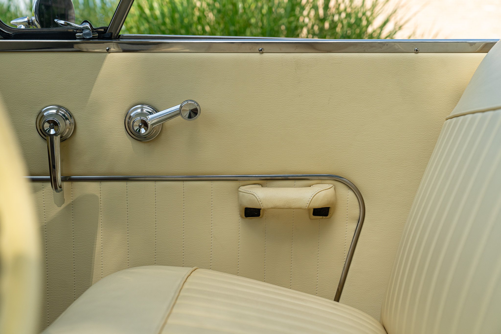 Studebaker CHAMPION REGAL DELUXE CABRIOLET 