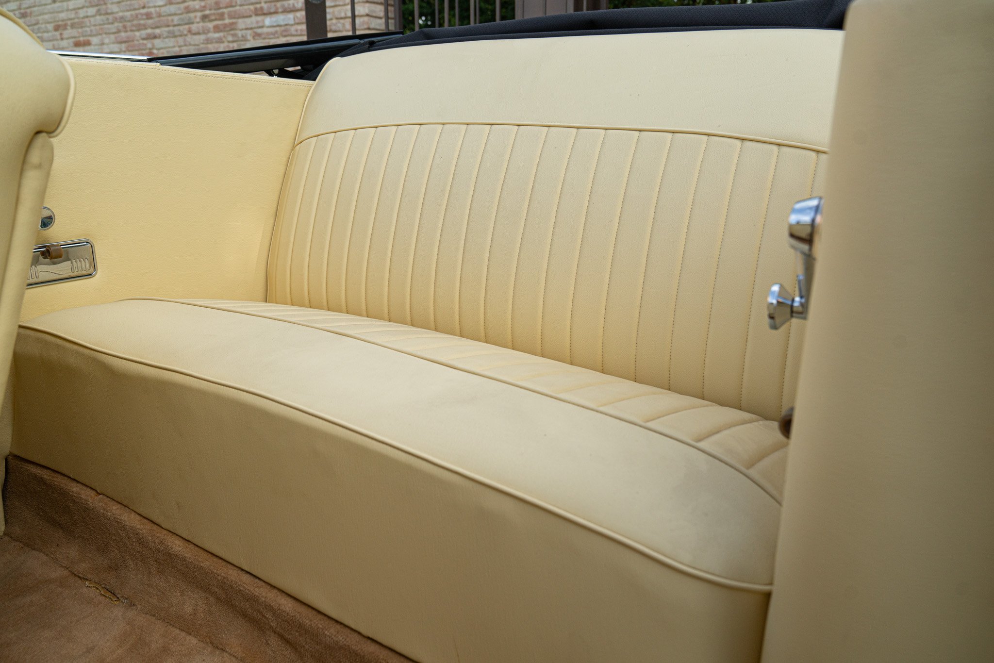 Studebaker CHAMPION REGAL DELUXE CABRIOLET 
