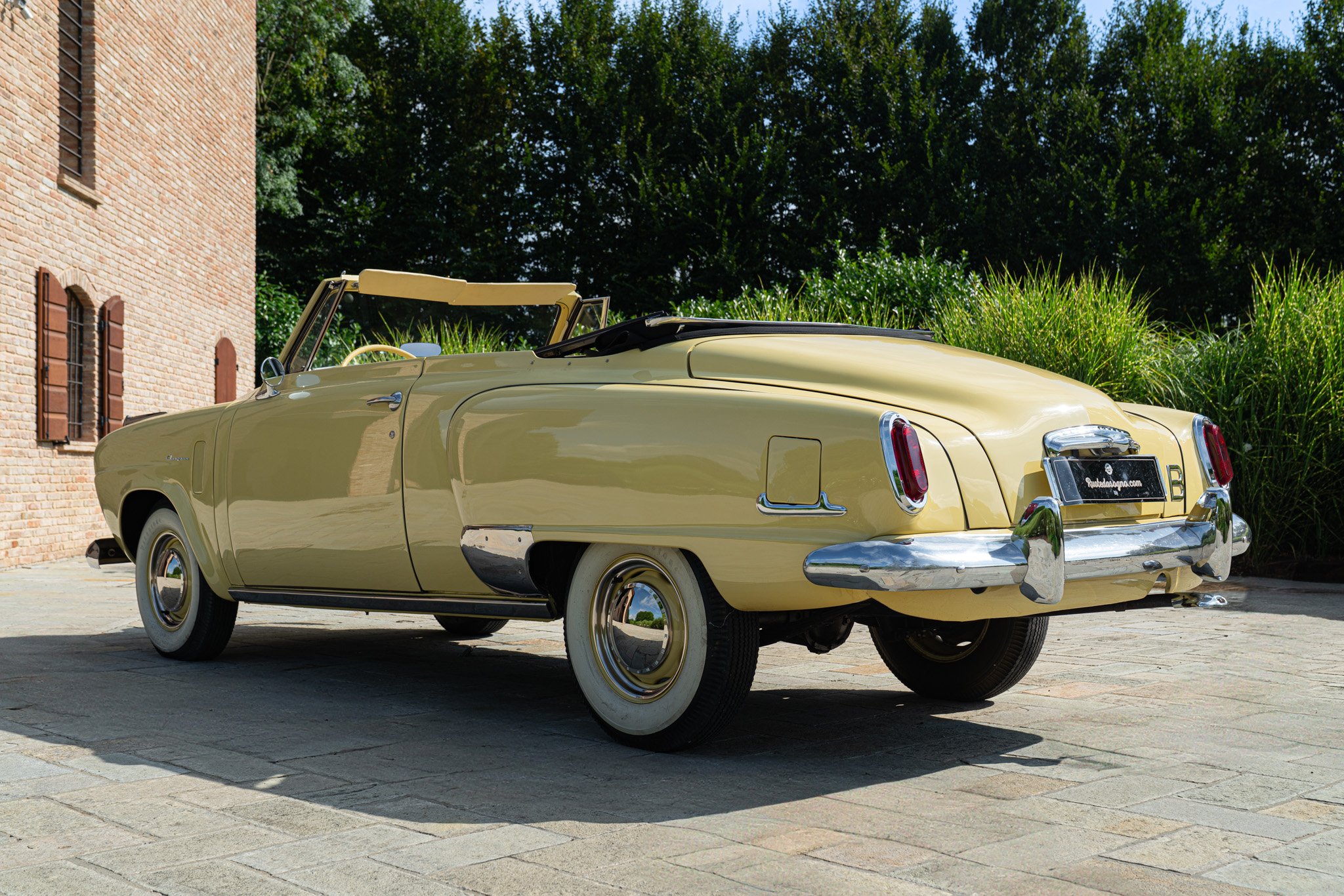 Studebaker CHAMPION REGAL DELUXE CABRIOLET 