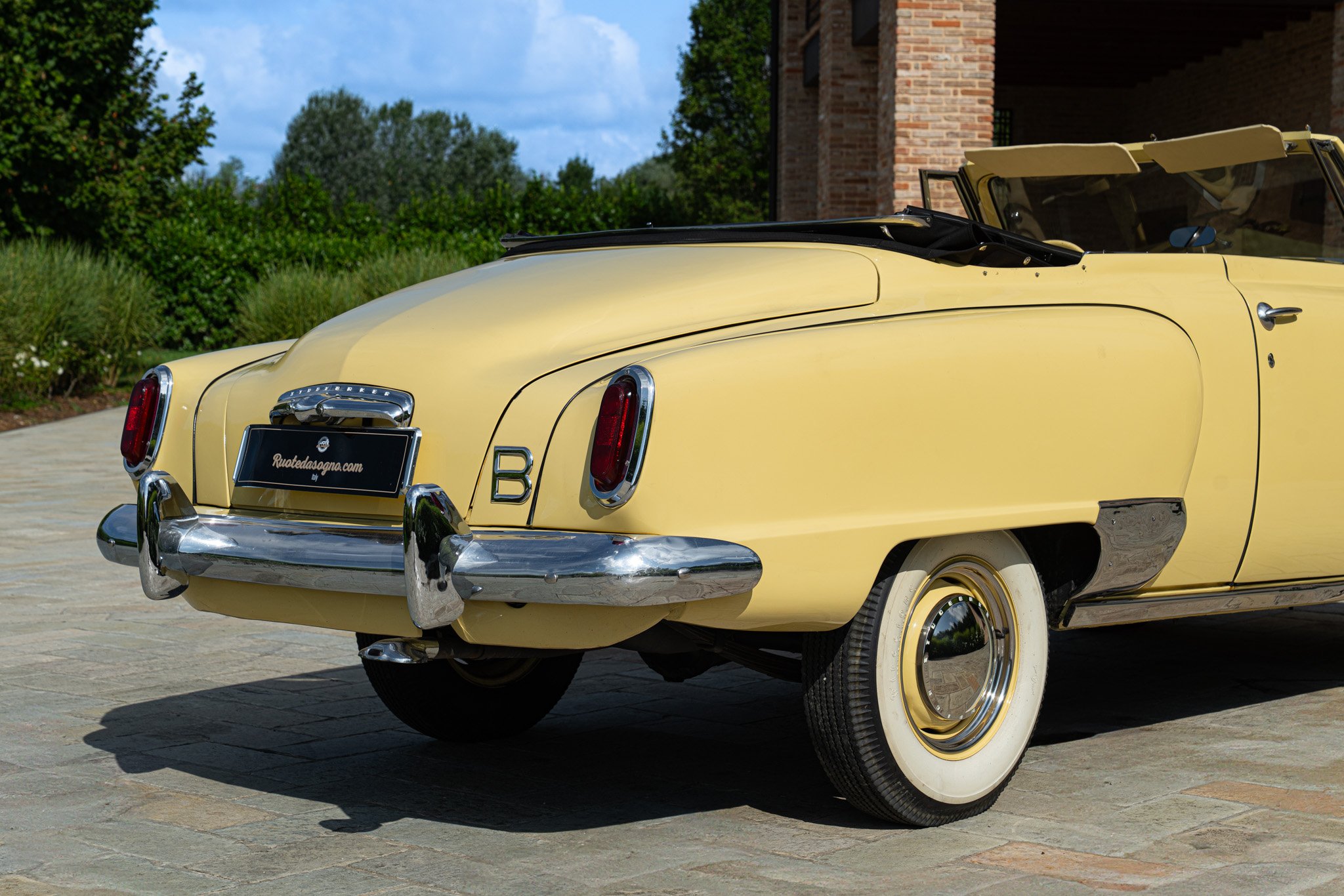 Studebaker CHAMPION REGAL DELUXE CABRIOLET 
