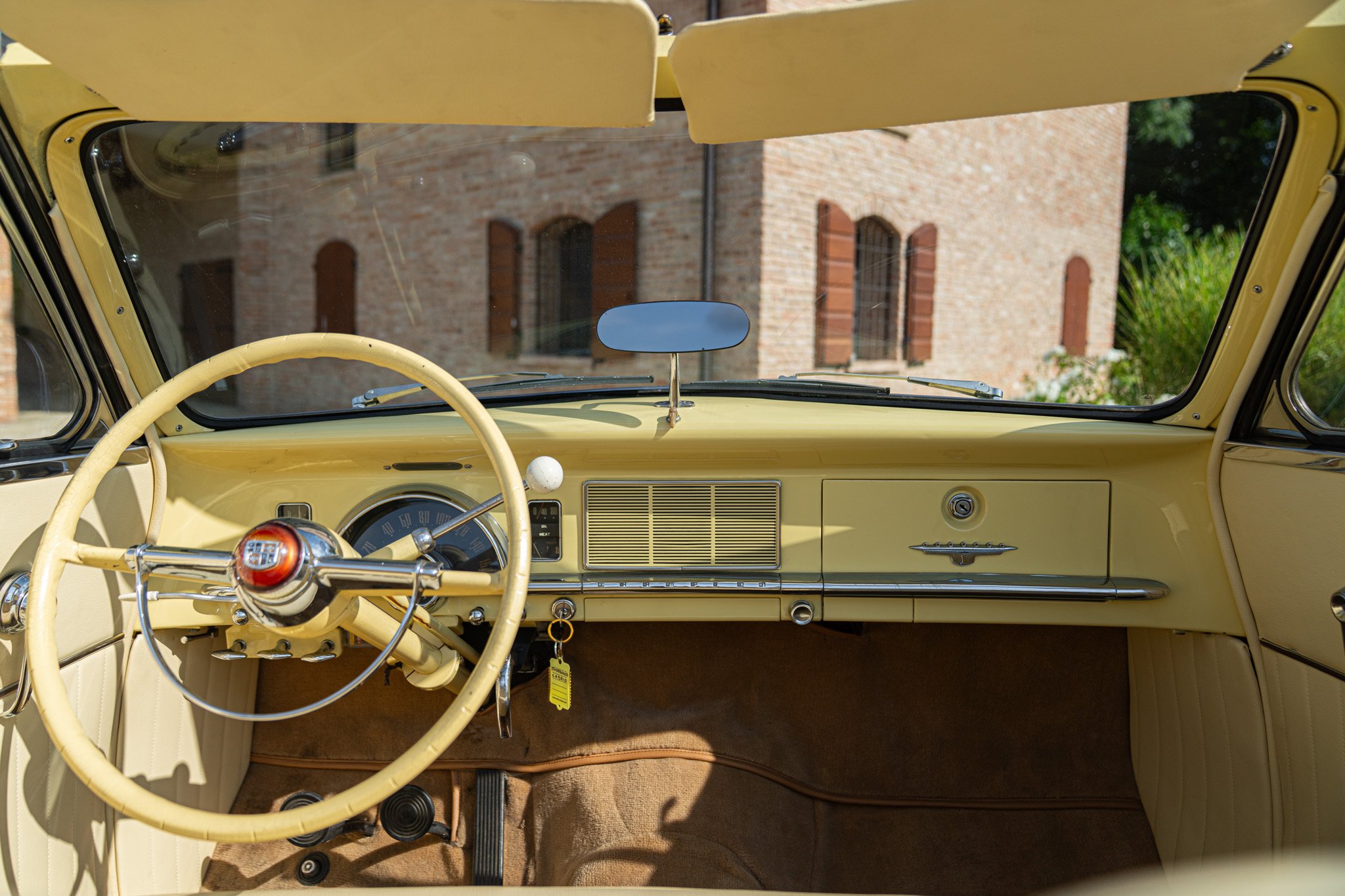 Studebaker CHAMPION REGAL DELUXE CABRIOLET 