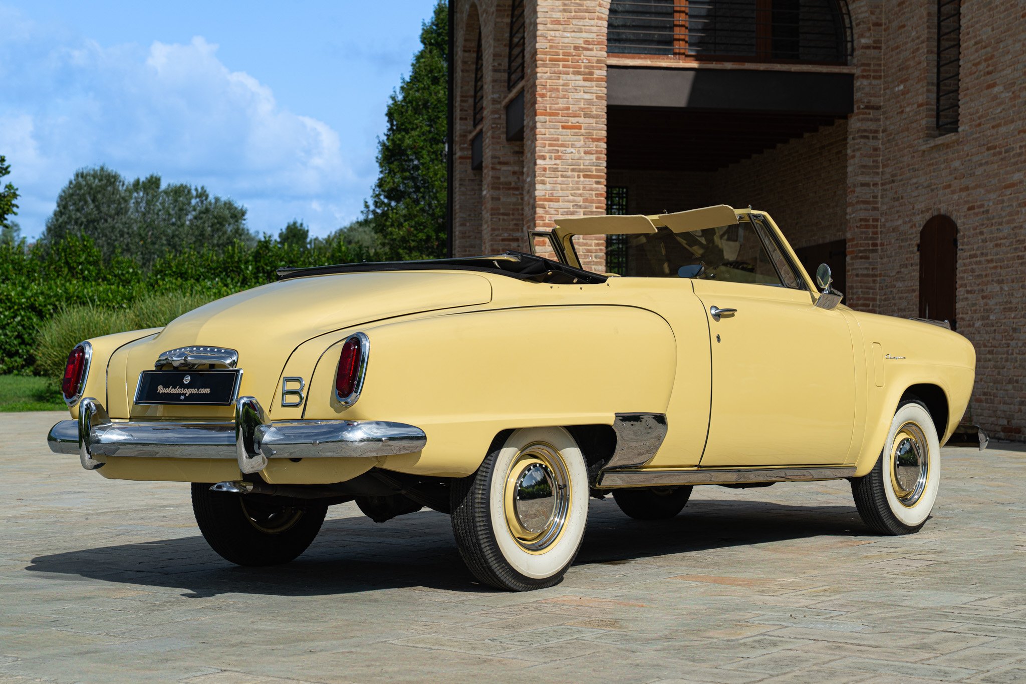 Studebaker CHAMPION REGAL DELUXE CABRIOLET 