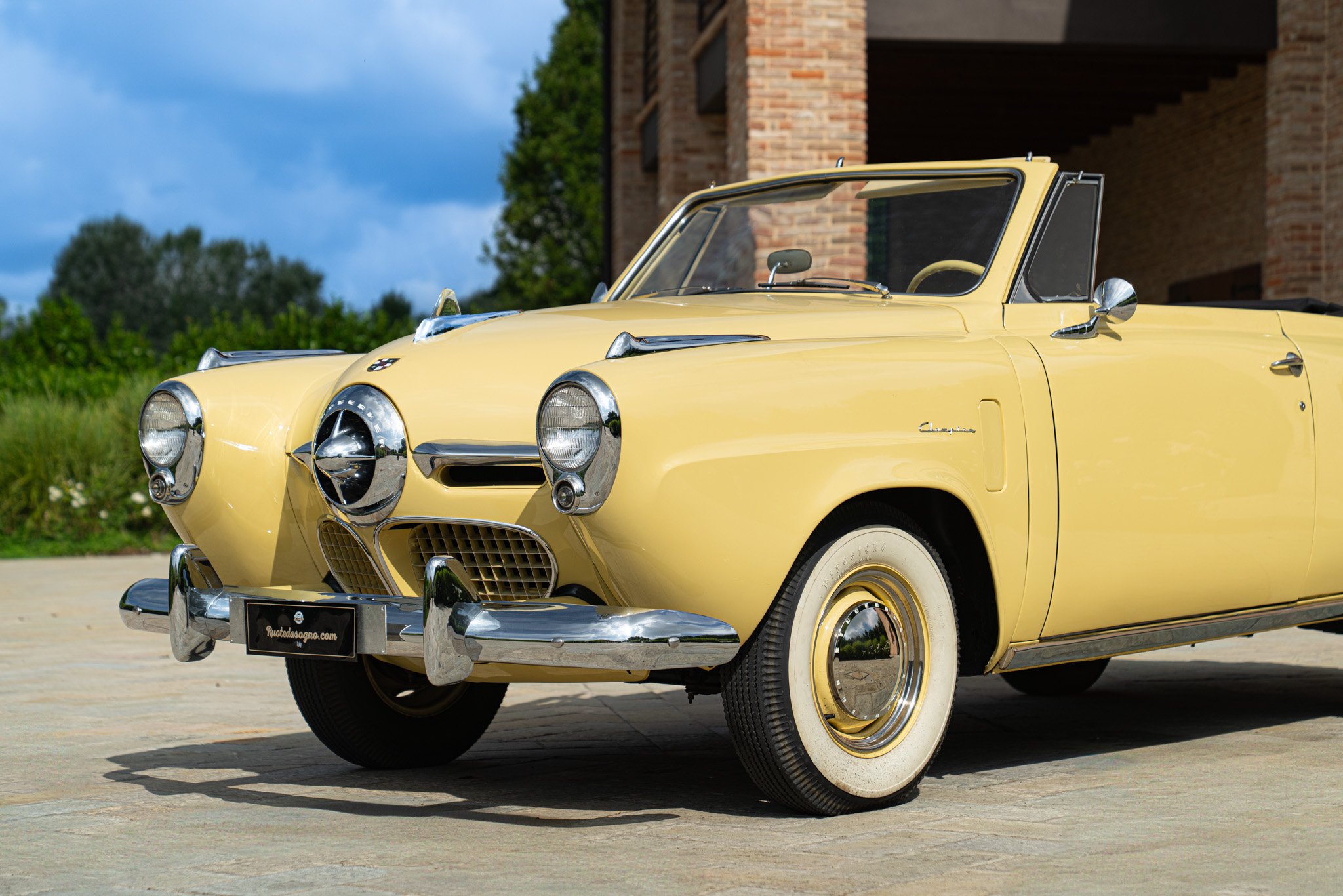 Studebaker CHAMPION REGAL DELUXE CABRIOLET 