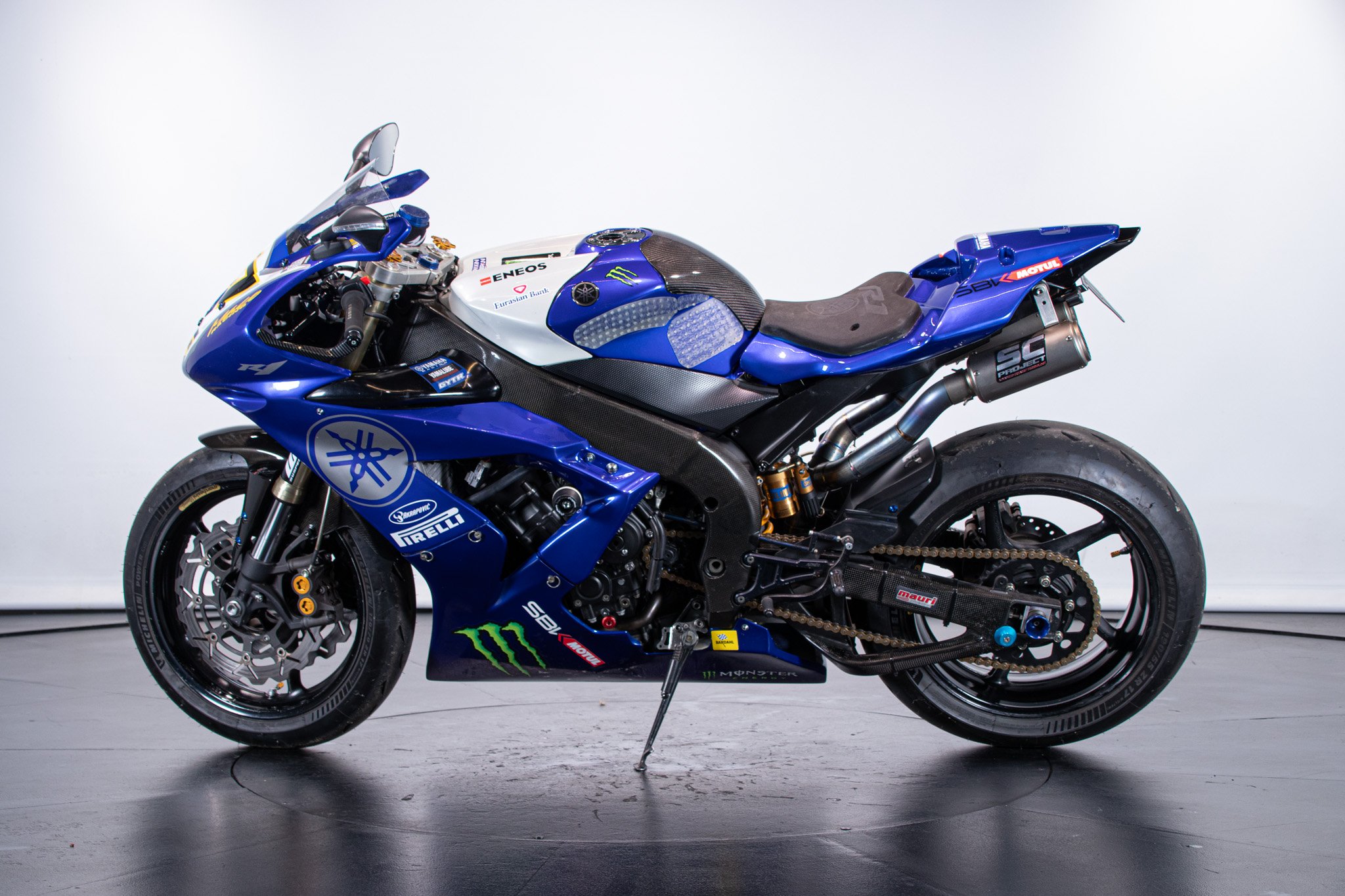 Yamaha R1 CORSA 