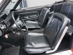 Ford Mustang 351
