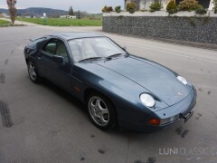 Porsche 928 S4