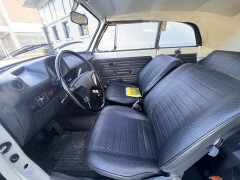 VW Maggiolone Cabrio