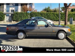 Mercedes Benz 200 Limousine W124 