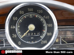 Mercedes Benz 300 D Adenauer Limousine mit Schiebedach W189 