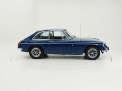 MG B GT \'73 