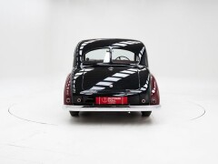 AC 2 liter Saloon \'52 