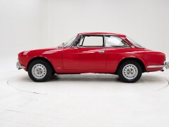Alfa Romeo 2000 GT Veloce \'74 