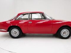 Alfa Romeo 2000 GT Veloce \'74 