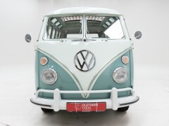 Volkswagen T1 Kombi 21 Windows \'64 