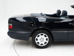 Mercedes Benz E200 Cabriolet \'95 