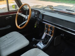 Alfa Romeo GIULIA NUOVA SUPER 1300 