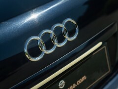 Audi A8 L W12 