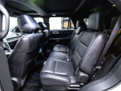 FORD Explorer  Limited 7 sitzeuitvoering 7 Persoonsuit