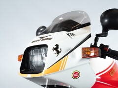 Moto Guzzi V65 LARIO 