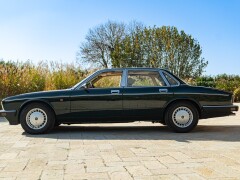 Daimler XJ 40 