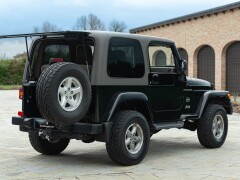 Jeep WRANGLER SAHARA 4.0 