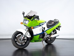 Kawasaki GPZ 600 R 