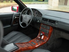 Mercedes Benz SL 600 V12 