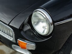 MG B GT SEBRING RHD 