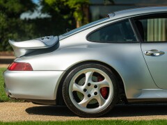 Porsche PORSCHE 993 (911) TURBO 