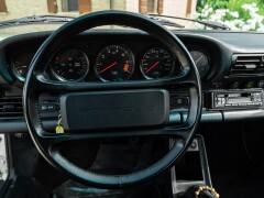 Porsche 911 CARRERA 3.2 CABRIOLET 