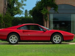 Ferrari 208 GTB TURBO 