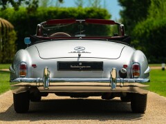 Mercedes Benz 190 SL 