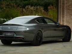 Aston Martin RAPIDE 