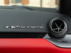Ferrari F12 BERLINETTA 