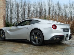 Ferrari F12 BERLINETTA 