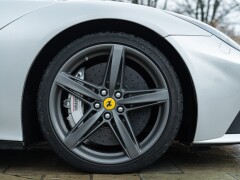 Ferrari F12 BERLINETTA 