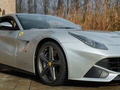 Ferrari F12 BERLINETTA 