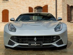 Ferrari F12 BERLINETTA 