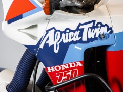Honda AFRICA TWIN 750 