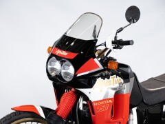 Honda AFRICA TWIN 750 