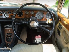 Rolls Royce SILVER SHADOW 