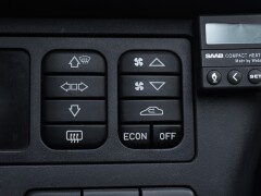 Saab 900 SE 