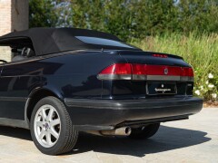 Saab 900 SE 