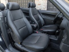 Saab 900 SE 