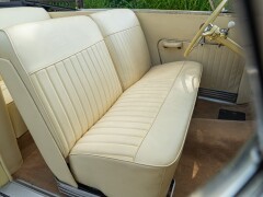 Studebaker CHAMPION REGAL DELUXE CABRIOLET 