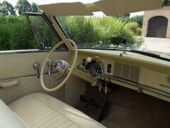 Studebaker CHAMPION REGAL DELUXE CABRIOLET 