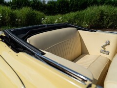 Studebaker CHAMPION REGAL DELUXE CABRIOLET 