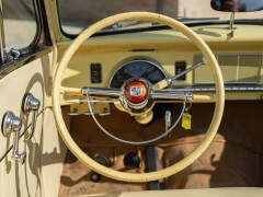 Studebaker CHAMPION REGAL DELUXE CABRIOLET 